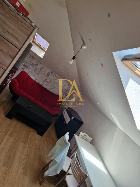 Tineretului 37i, Militari Residence, 40.000 €, 35 mp, mansarda.